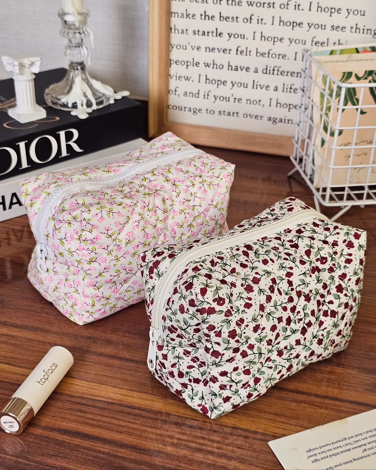 حقيبة مكياج الورود